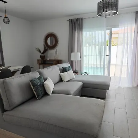 Magnolia Vila Callao Salvaje