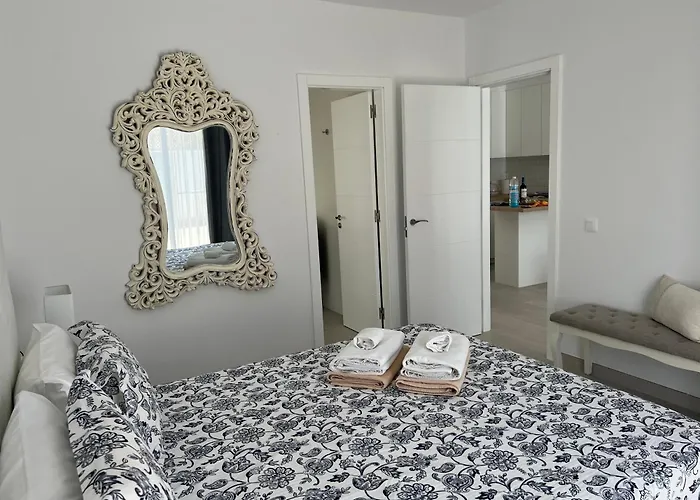 Magnolia Villa Callao Salvaje